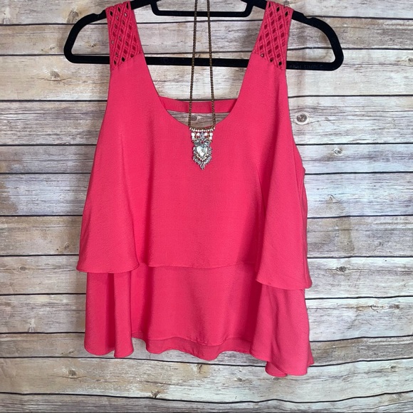 *FREE w purchase eligible* BaubleBar Crystal Arrow Pendant Necklace - Picture 5 of 9